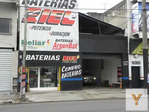 Depósito en venta - 318Mts2 - Gregorio De Laferrere, La Matanza