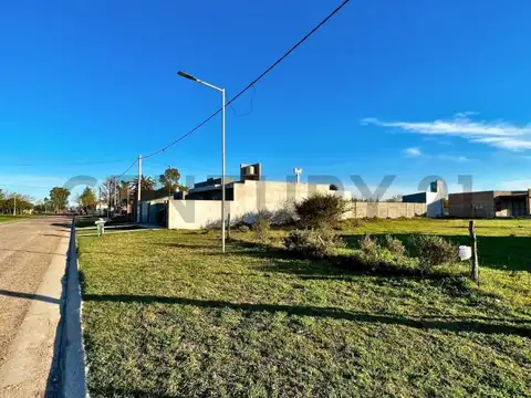 F. Peñaloza 100, Piso 0