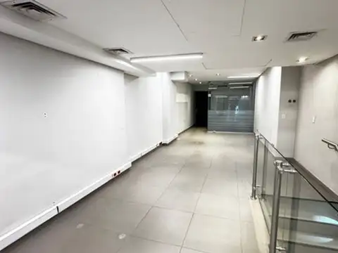 LOCAL 2 PISOS 209 M2 EN ALQUILER RETIRO UBICACION