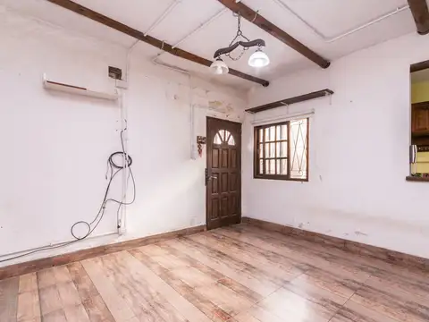 Depto Tipo Casa en Venta de 5 ambientes