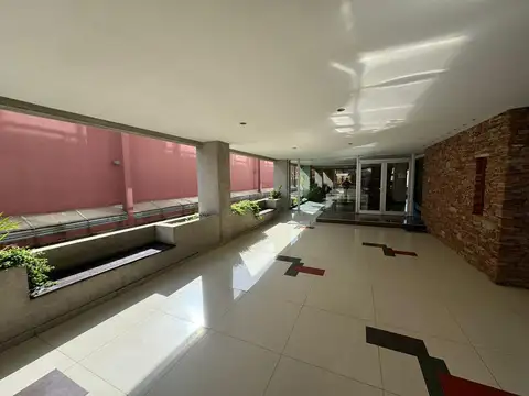 19 De Marzo 828 , Piso 5