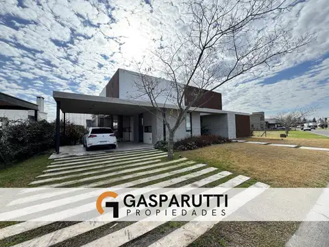 Casa en Venta de 5 dormitorios