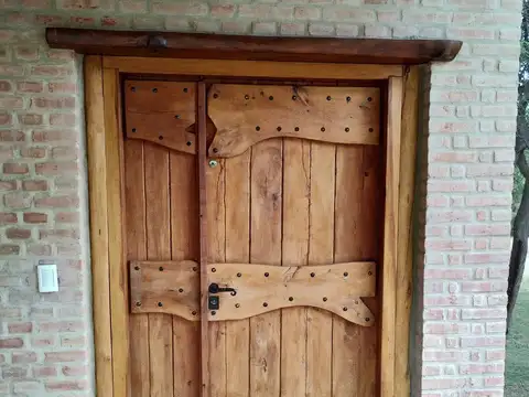 Casa 2 ambientes con 1 baño