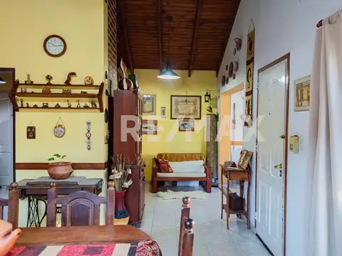EN VENTA APTO CREDITO CASA + QUINCHO PLOTTIER