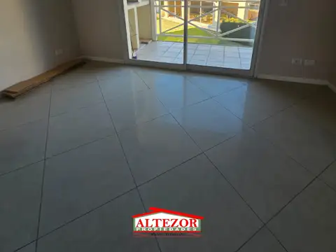 Departamento de 2 ambientes en alquiler y venta en Altos del Molino.