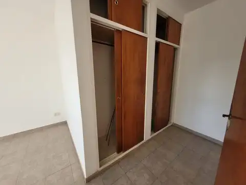 Casa en Alquiler en Zarate, $ 750.000