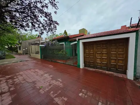 Casa en Alquiler de 4 dormitorios