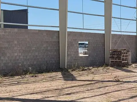 Polo Industrial Ezeiza-Puente del Inca al 2400