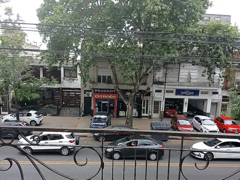 Oficina en Alquiler 50 años