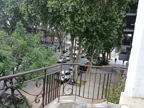 Avenida De Los Incas 5000, Piso 1