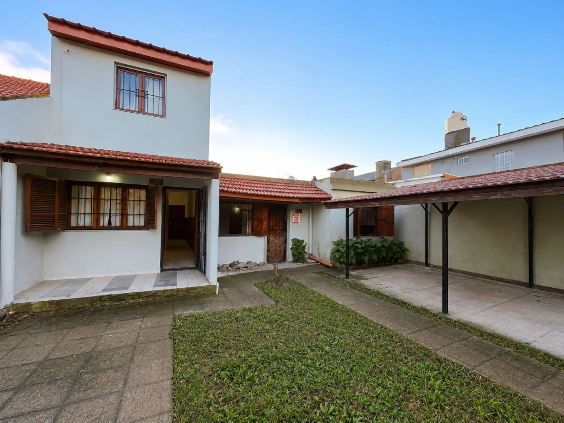 Venta Block Casa y Dúplex en Los Pinares