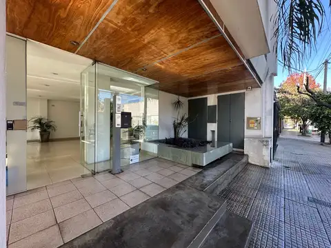 En Venta 3 Ambientes Con Cochera Apto Credito
