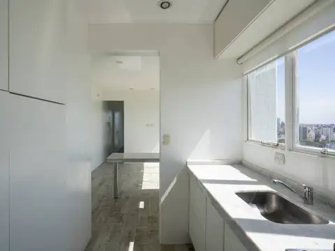 Arce 200, Piso 24