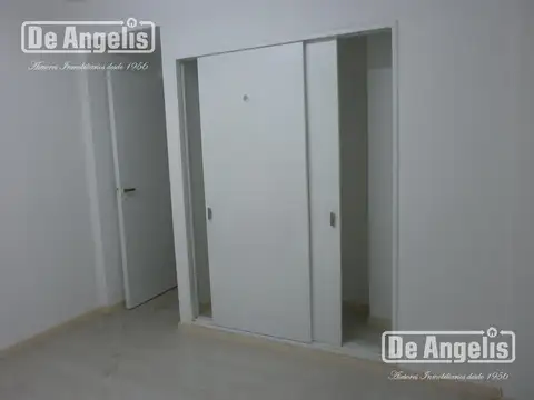 Departamento en Venta en Moron Sur, USD 55.000