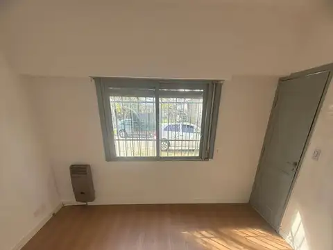 Depto Tipo Casa en Alquiler en Beccar, $ 750.000