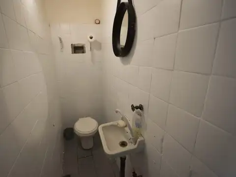 Depto Tipo Casa en Venta 50 años