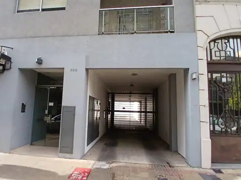 Departamento en Alquiler en Plaza Rocha, $ 800.000