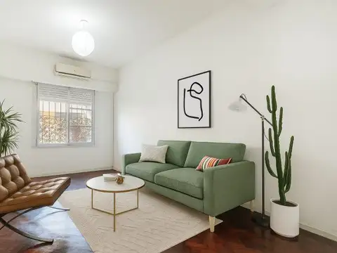 MONOAMBIENTE . LUMINOSO . CON PATIO