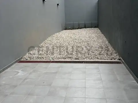 Palestina 900, Piso 0