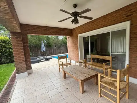 Casa en Venta en Valle Claro, USD 350.000