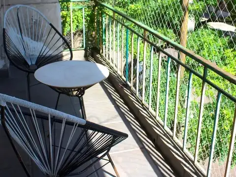 Departamento 4 ambientes con 2 baños