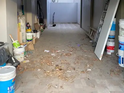 COCHERA DOBLE CUBIERTA + PATIO EN  VENTA   SANTOS LUGARES