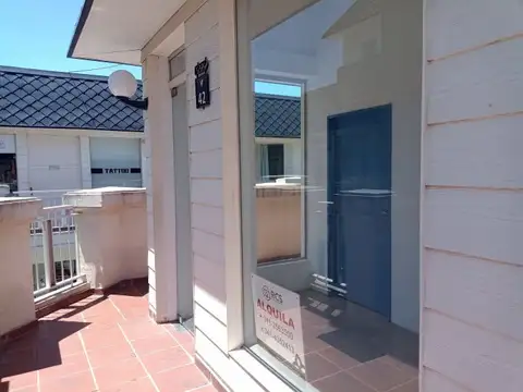 Local en Alquiler en Funes, $ 290.000