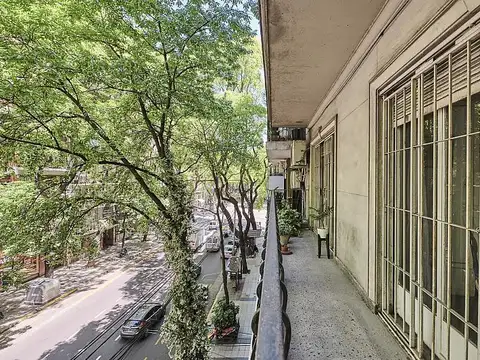 Departamento 4 ambientes Piso Luminoso Frente Dependencias Balcones en Palermo