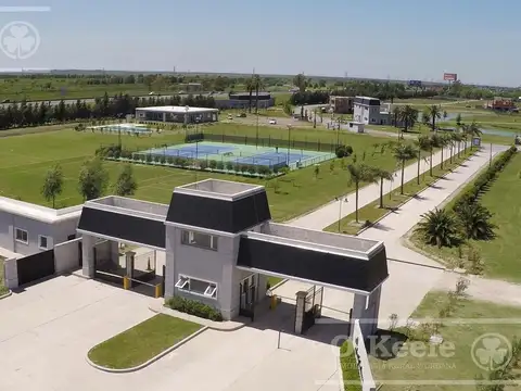 Lote Central en el Barrio Las Golondrinas , Hudson.
