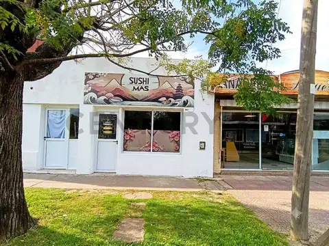 VENTA PROPIEDAD COMERCIAL EN CENTRO DE CARDALES | 2 Locales + Fondo Libre | Toma Depto / Vehículo