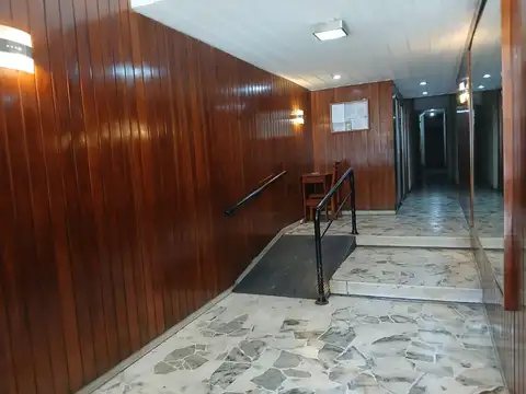 Monoambiente cocina y baño completo , patio 