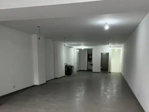 Local en Alquiler en Villa del Parque, $ 3.500.000