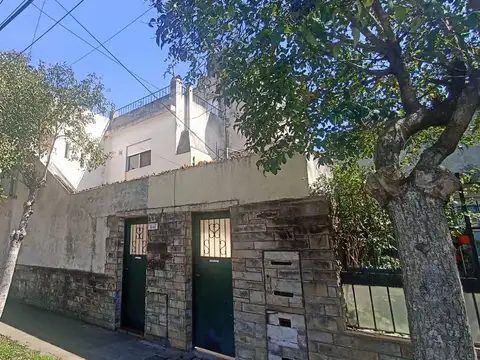 Depto Tipo Casa en Venta de 4 ambientes