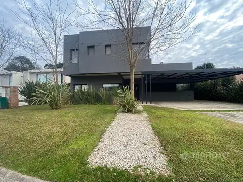 Casa en Venta en San Matias, USD 280.000