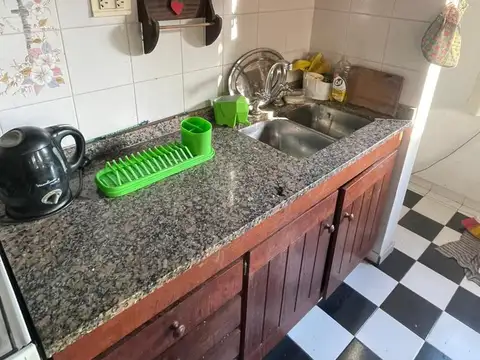 Depto Tipo Casa 3 ambientes con 1 baño