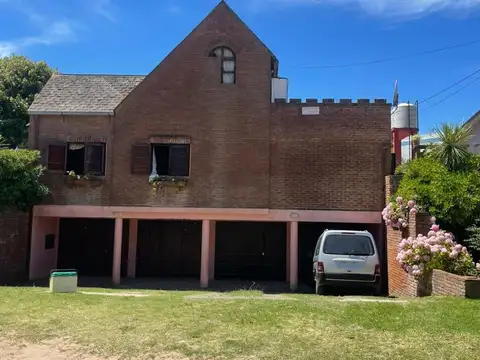 NUEVO VALOR! Se vende PH de 3 ambientes en Villa Gesell, Costa Atlántica, Pcia Bs As.