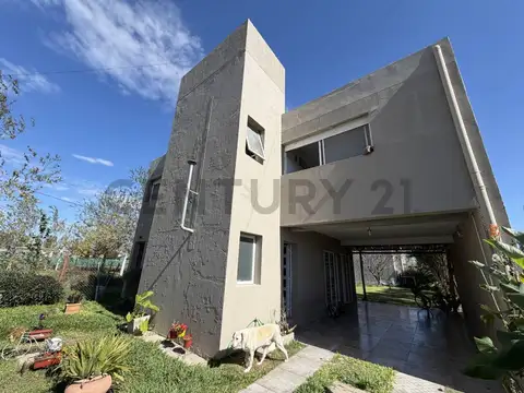 Casa de 3 dormitorios en Tierra de Sueños 3 – Roldán