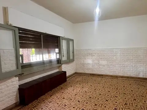 VENTA CASA  2 DORMITORIOS