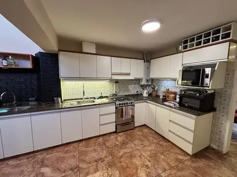 CASA CON PILETA APTA CREDITO B LOS PLATANOS 3 DORM