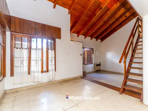 CASA EN VENTA BARRIO COLÓN - APTA CRÉDITO