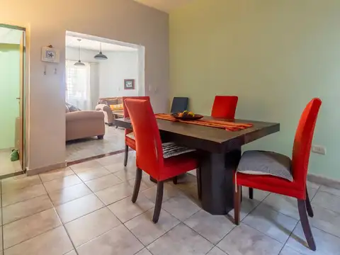 Depto Tipo Casa en Venta al Suroeste