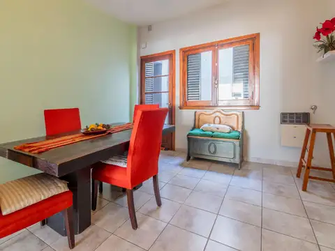 Depto Tipo Casa en Venta 47 años