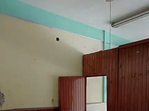 Local en Alquiler en San José, $ 500.000