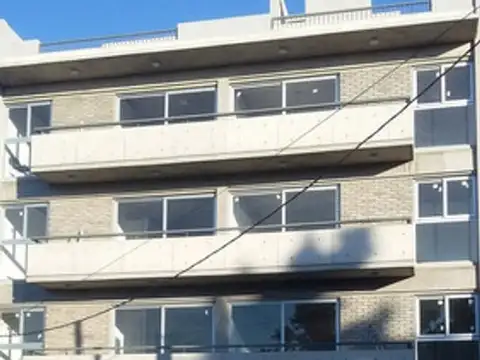 Departamento Minimalista - 2 Amb Al Frente C/cochera & Baule