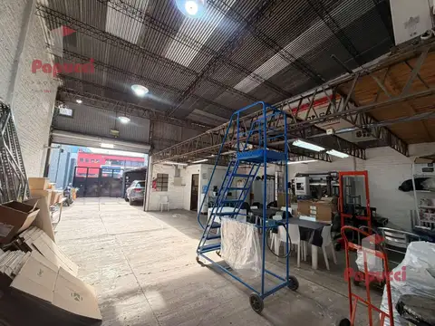 Galpon en Alquiler 30  mts Fondo