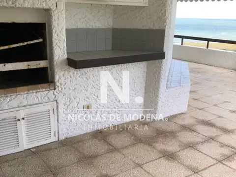 Departamento 4 ambientes con 3 baños