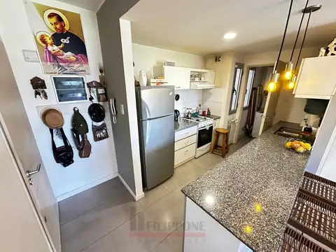 Departamento de 1d en venta c/ cochera en Villa Floresta - Hugony 2000