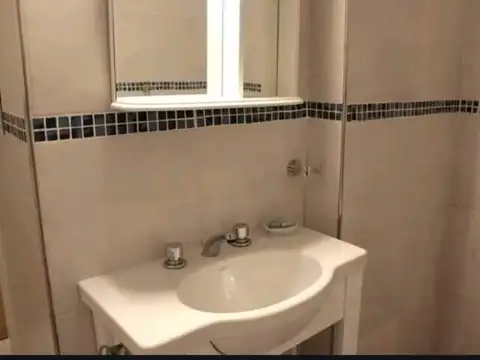 Se vende un departamento monoambiente luminoso - Recoleta