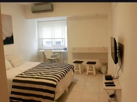 Se vende un departamento monoambiente luminoso - Recoleta