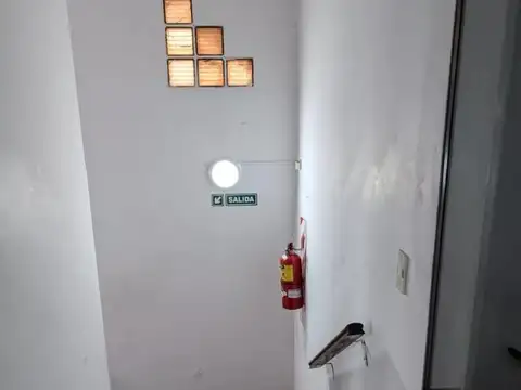 Galpon en Venta en Paternal, USD 2.000.000